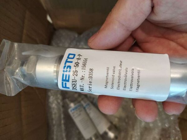 Xilanh-hoi-khi-nen-FESTO