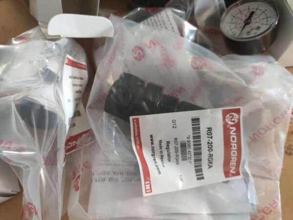 bo-dieu-chinh-ap-suat-R07-200-RGKA