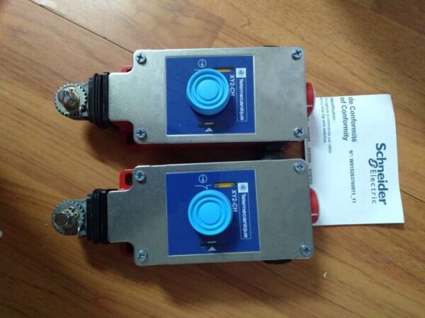 cong-tac-dien-XY2CH13250