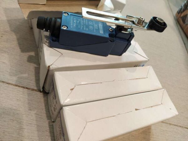 cong-tac-hanh-trinh-telemecanique