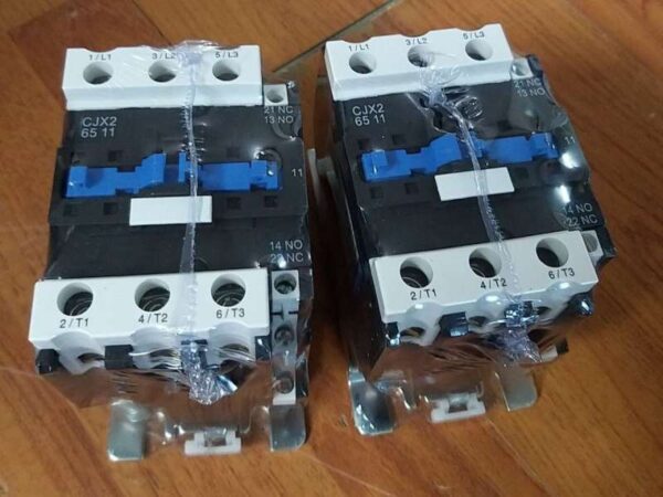 contactor-xoay-chieu