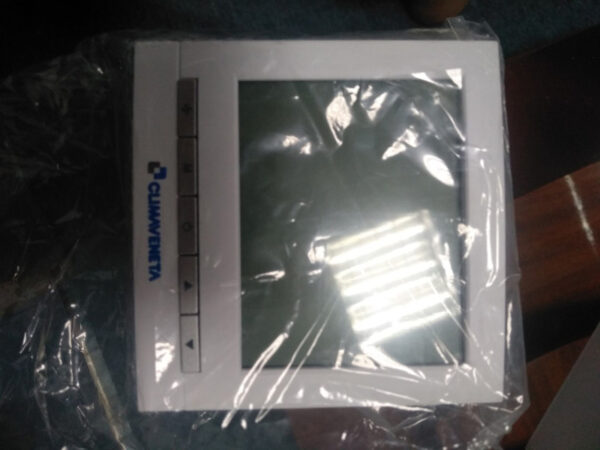 Bo-man-hinh-dieu-khien-CLIMAVENETA