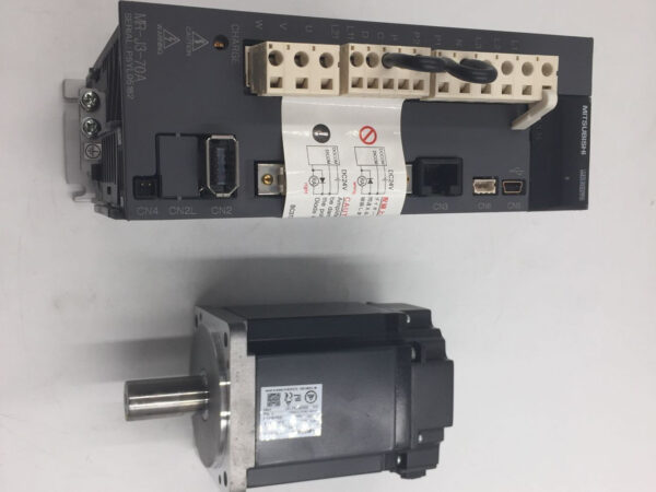 DRIVER-SERVO-MR-J3-70A-va-MOTOR-HF-KP73