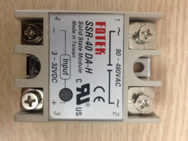 Role-ban-dan-FOTEK-SSR-40DA-H