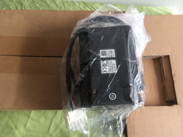 Yaskawa-Servo-Motor-SGMJV-06ADA21