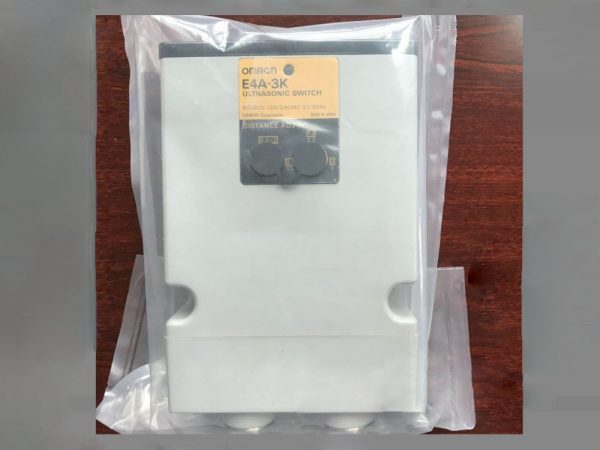 Omron-E4A-3K-Ultrasonic-Sensor