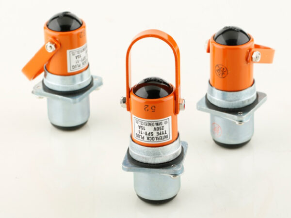 interlock-plug-daiwa-dengyo-spt-11