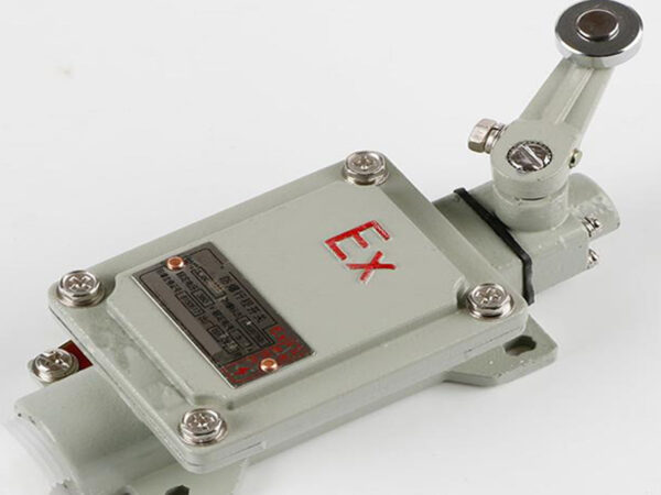 Công tắc hành trình chống cháy nổ DLXK-15Z