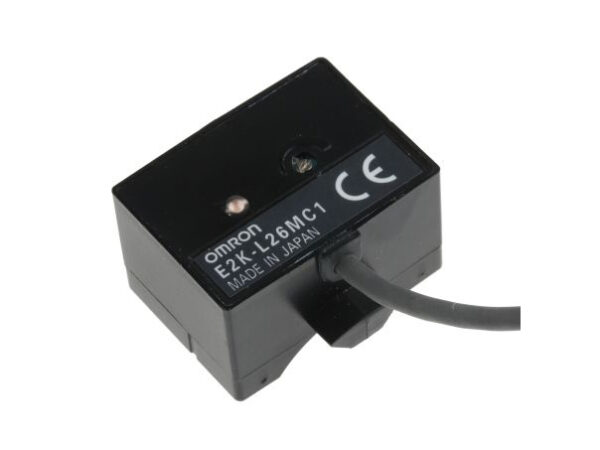 e2k-l26mc1-2m-omron-sensor