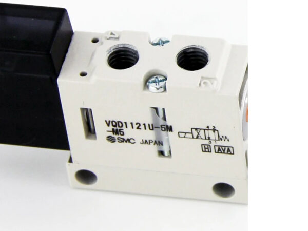 smc-solenoid-valve-vqd1121u-5m-m5