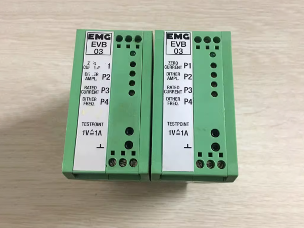 bo-khuech-dai-emg-evb-03