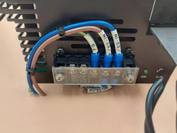 bo-nguon-fine-suntronix-esf600-24