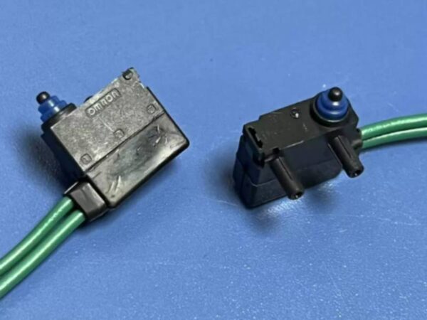 cong-tac-vi-mo-omron-d2hw-br203ml