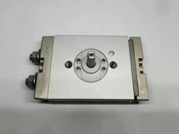 xi-lanh-quay-smc-cdrq2bs10-180